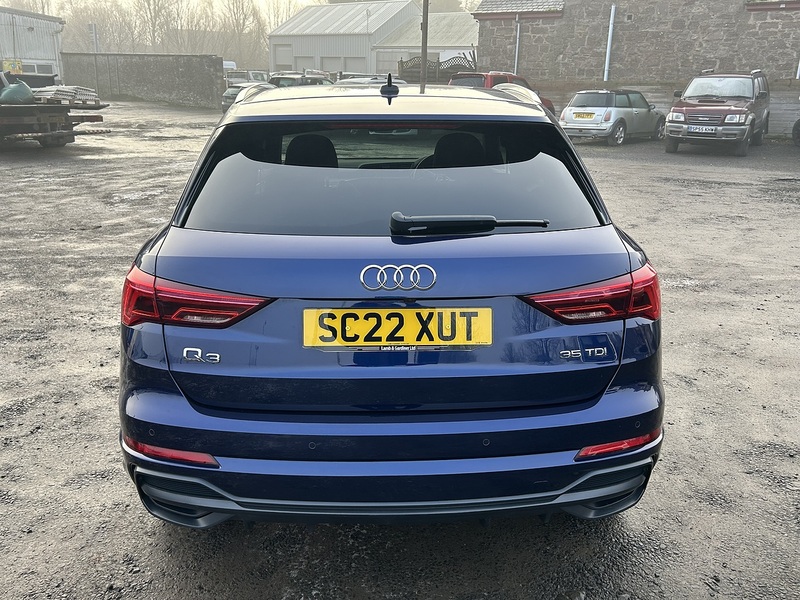 Audi Q3 2.0 TDI 35 S line SUV 5dr Diesel S Tronic Euro 6 (s/s) (150 ps) - U119