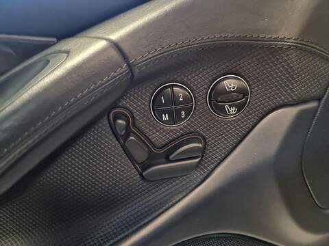 Mercedes-Benz SL 5.0 SL500 2dr - U124