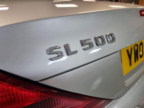 Mercedes-Benz SL 5.0 SL500 2dr - U124