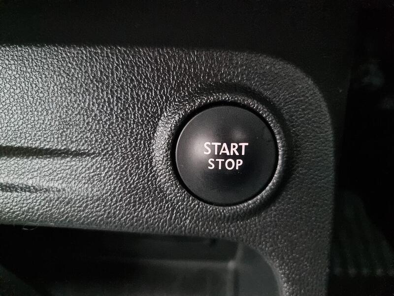 Renault Captur 0.9 TCe ENERGY GT Line Euro 6 (s/s) 5dr - U125