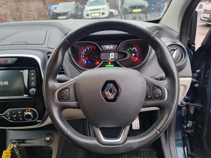Renault Captur 0.9 TCe ENERGY GT Line Euro 6 (s/s) 5dr - U125