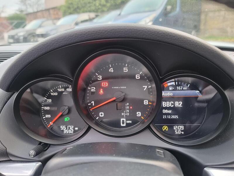 Porsche Boxster 2.7 981 Convertible 2dr Petrol PDK Euro 6 (s/s) (265 ps) - U126