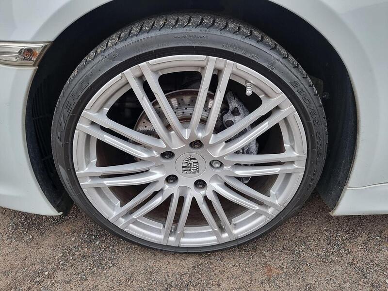 Porsche Boxster 2.7 981 Convertible 2dr Petrol PDK Euro 6 (s/s) (265 ps) - U126