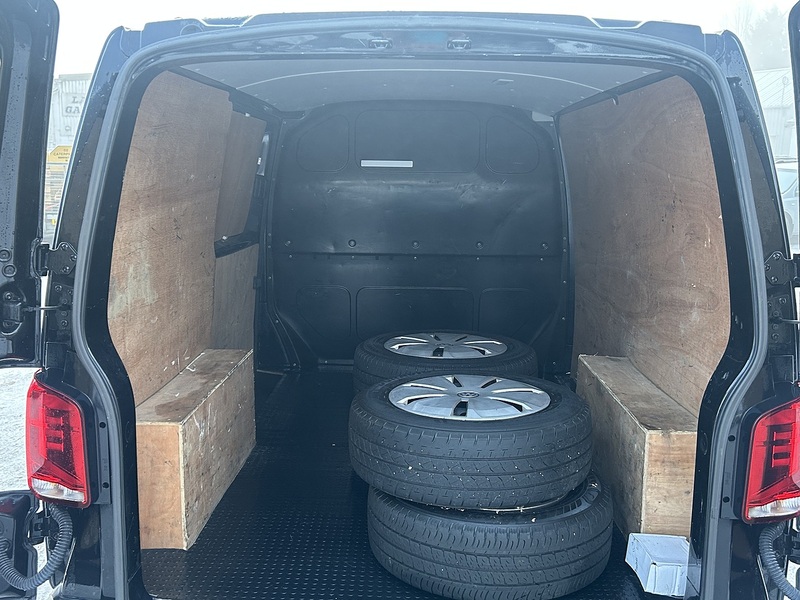 Volkswagen Transporter TDI T28 Startline - U132