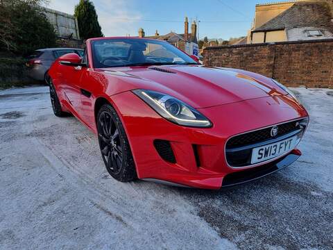 Jaguar F-Type 3.0 TDI V6 BlueMotion Tech R-Line Plus SUV 5dr Diesel Tiptronic 4WD Euro 6 (s/s) (262 ps)