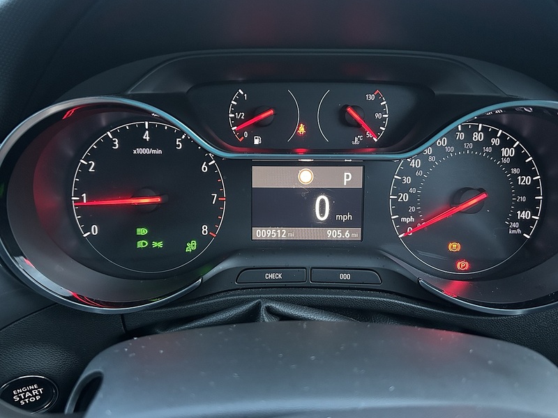 Vauxhall Crossland 1.2 Turbo Ultimate SUV 5dr Petrol Auto Euro 6 (s/s) (130 ps) - U137