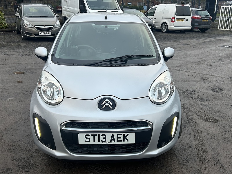 Citroen C1 1.0i VTR Hatchback 5dr Petrol Manual Euro 5 (68 ps) - U145