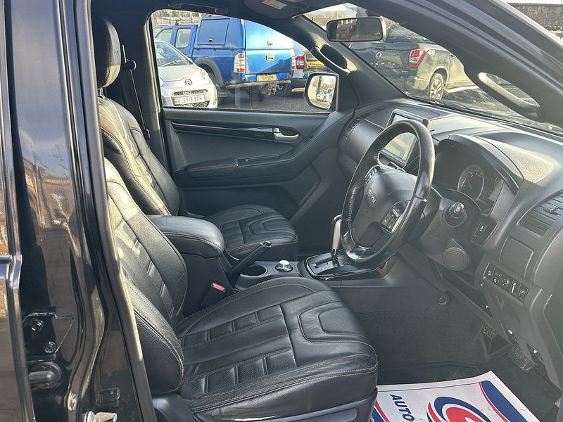 Isuzu D-Max 1.9 TD Blade Pickup Double Cab 4dr Diesel Auto 4WD Euro 6 (164 ps) - U148