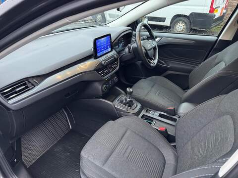 Ford Focus 1.0T EcoBoost Active Euro 6 (s/s) 5dr - U149