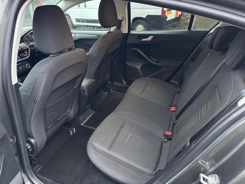 Ford Focus 1.0T EcoBoost Active Euro 6 (s/s) 5dr - U149