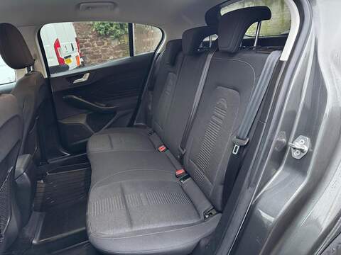 Ford Focus 1.0T EcoBoost Active Euro 6 (s/s) 5dr - U149