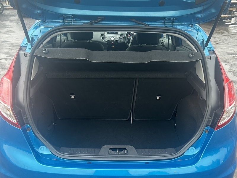 Ford Fiesta 1.0T EcoBoost Titanium Hatchback 5dr Petrol Manual Euro 5 (s/s) (100 ps) - U151