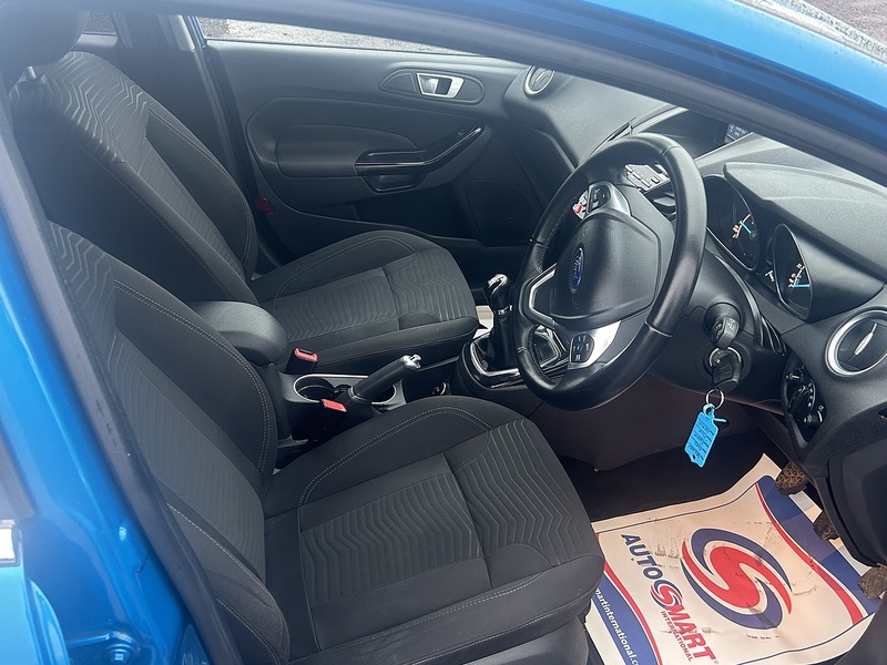 Ford Fiesta 1.0T EcoBoost Titanium Hatchback 5dr Petrol Manual Euro 5 (s/s) (100 ps) - U151