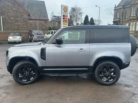 Land Rover Defender 90 3.0 D250 MHEV X-Dynamic SE SUV 3dr Diesel Auto 4WD Euro 6 (s/s) (250 ps) - U154