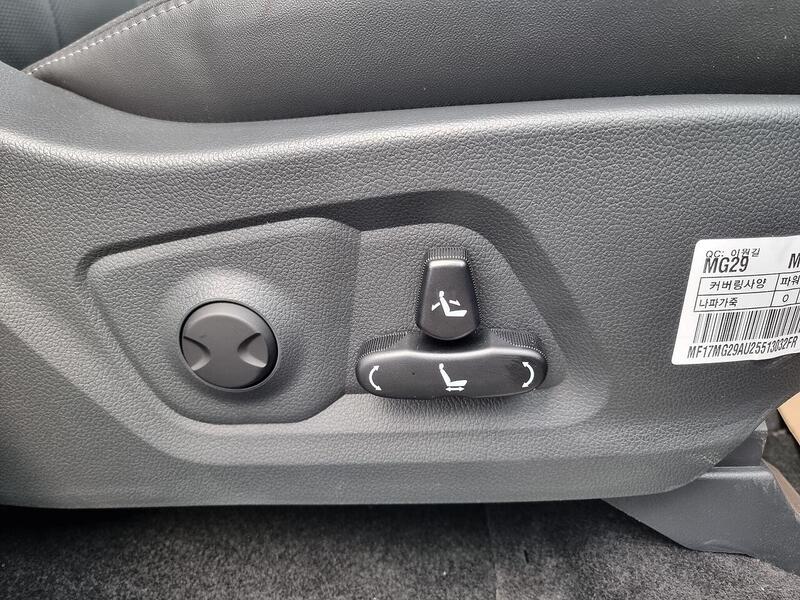 KGM Musso 2.2D Saracen Auto 4WD Euro 6 4dr - U157