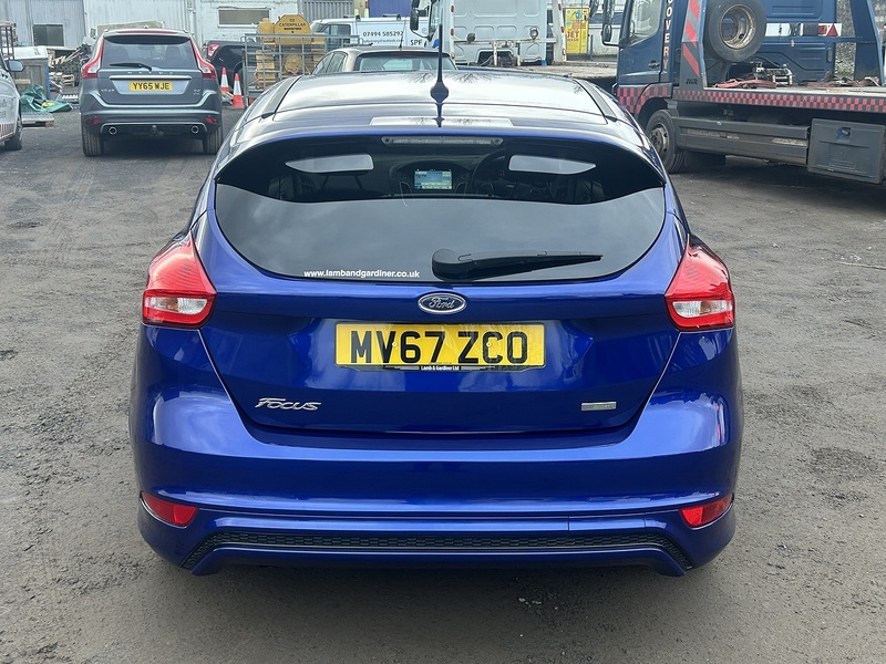 Ford Focus 1.0T EcoBoost ST-Line Hatchback 5dr Petrol Manual Euro 6 (s/s) (125 ps) - U160