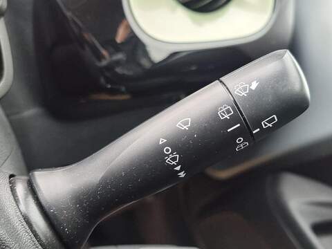 Peugeot 108 108 Collection Hatchback 0 Manual Petrol - U168
