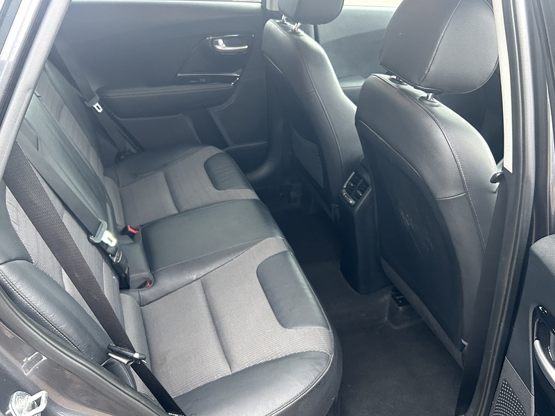 Kia Niro 1.6h GDi GPF 2 SUV 5dr Petrol Hybrid DCT Euro 6 (s/s) (139 bhp) - U169