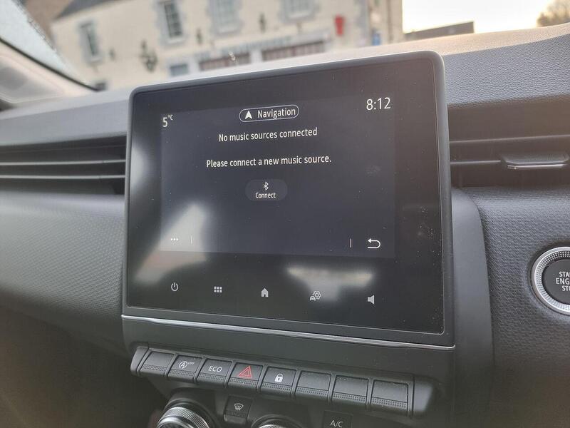 Renault Clio 1.0 TCe Iconic Edition Euro 6 (s/s) 5dr - U177