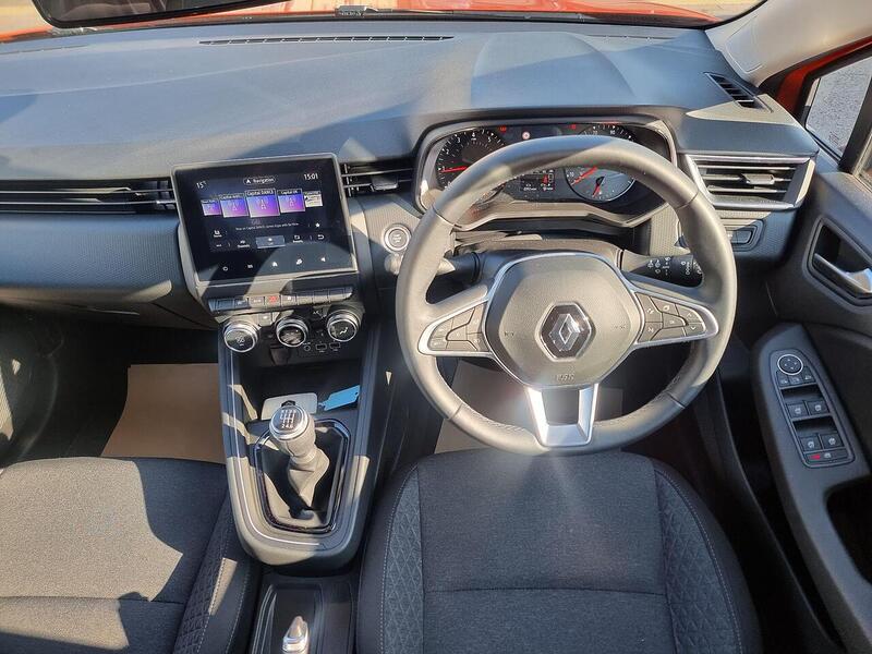 Renault Clio 1.0 TCe Iconic Edition Euro 6 (s/s) 5dr - U177