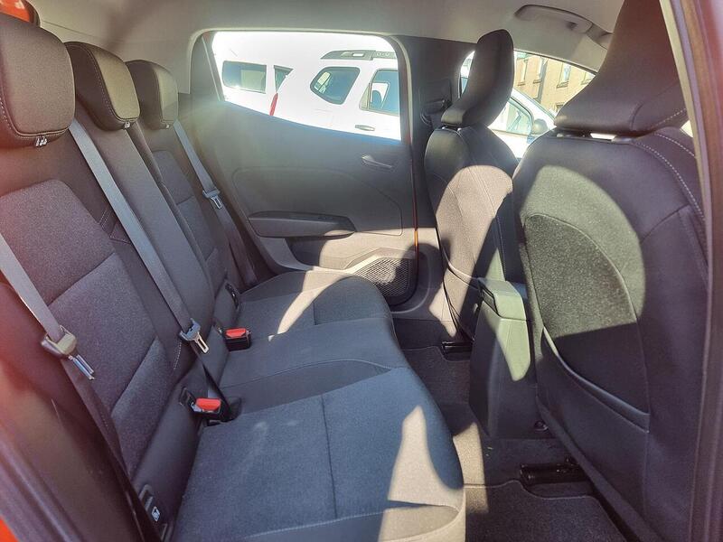 Renault Clio 1.0 TCe Iconic Edition Euro 6 (s/s) 5dr - U177