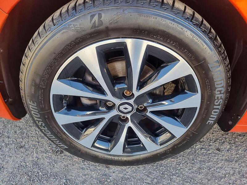 Renault Clio 1.0 TCe Iconic Edition Euro 6 (s/s) 5dr - U177