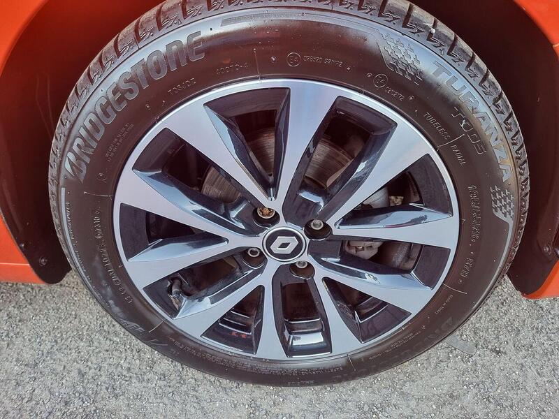 Renault Clio 1.0 TCe Iconic Edition Euro 6 (s/s) 5dr - U177