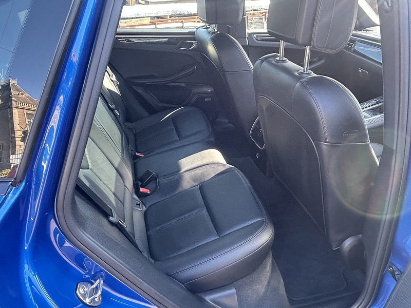 Porsche Macan 3.0T V6 S SUV 5dr Petrol PDK 4WD Euro 6 (s/s) (354 ps) - U185