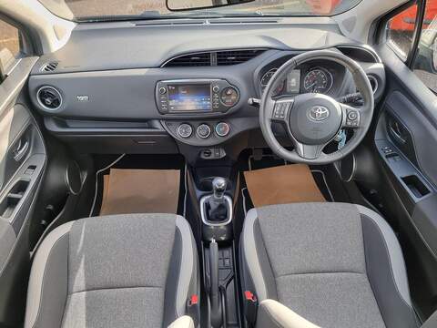Toyota Yaris 1.5 VVT-i Y20 Euro 6 5dr - U192