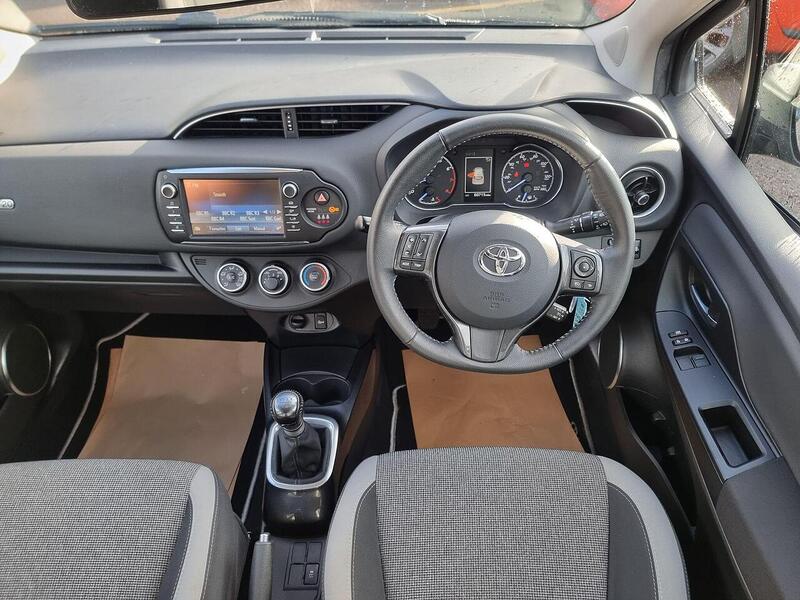 Toyota Yaris 1.5 VVT-i Y20 Euro 6 5dr - U192