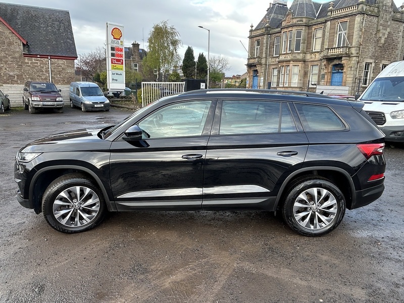 Skoda Kodiaq 1.5 TSI ACT SE Drive SUV 5dr Petrol Manual Euro 6 (s/s) (7 Seat) (150 ps) - U193