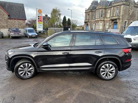 Skoda Kodiaq 1.5 TSI ACT SE Drive SUV 5dr Petrol Manual Euro 6 (s/s) (7 Seat) (150 ps) - U193