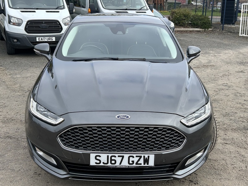 Ford Mondeo 2.0 TDCi Duratorq Vignale Hatchback 5dr Diesel Manual Euro 6 (s/s) (180 ps) - U195