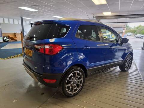 Ford EcoSport 1.0T EcoBoost Titanium 2WD Euro 5 (s/s) 5dr - U200
