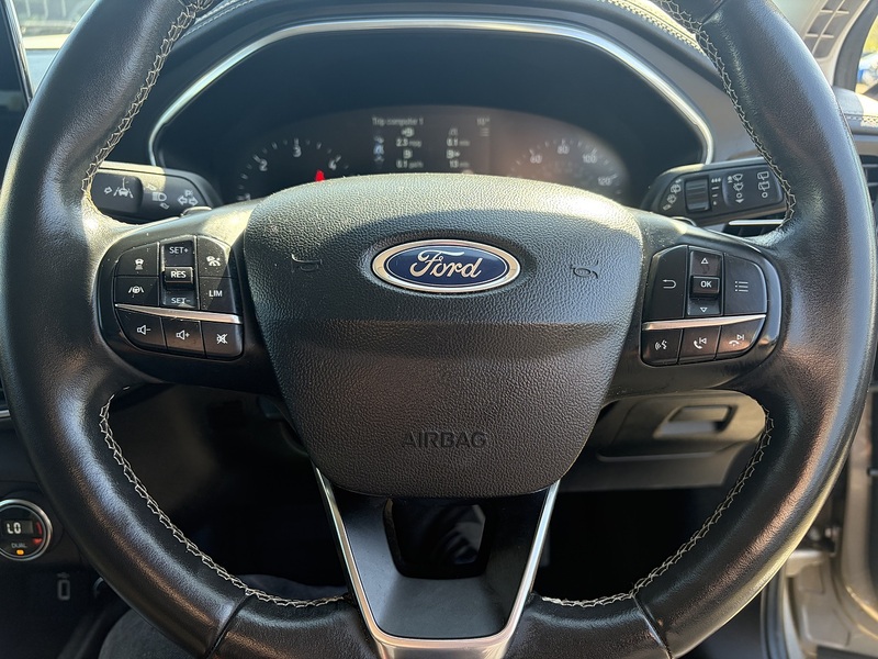 Ford Focus EcoBlue Vignale - U202