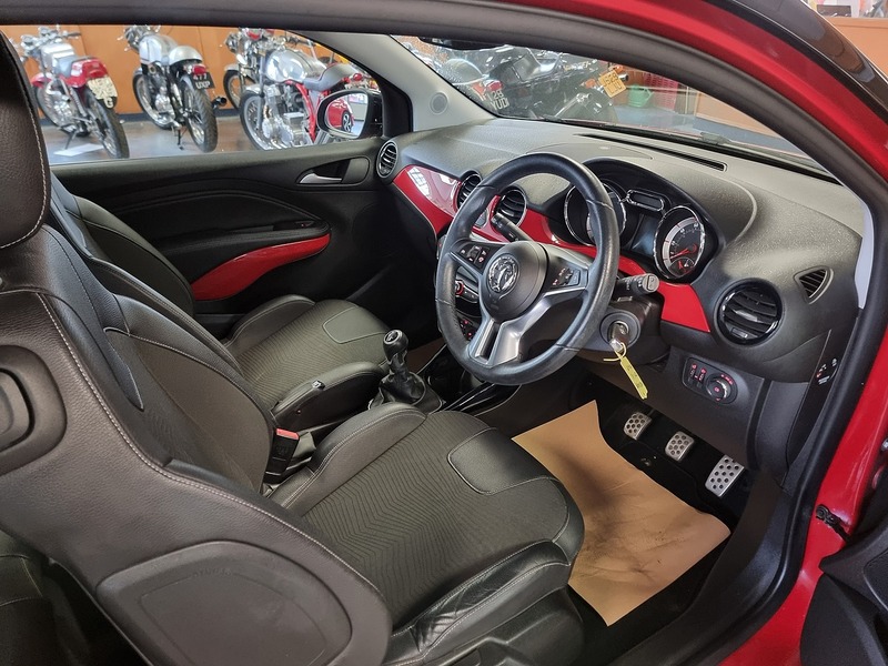 Vauxhall ADAM 1.2i ENERGISED Hatchback 3dr Petrol Manual Euro 6 (70 ps) - U206