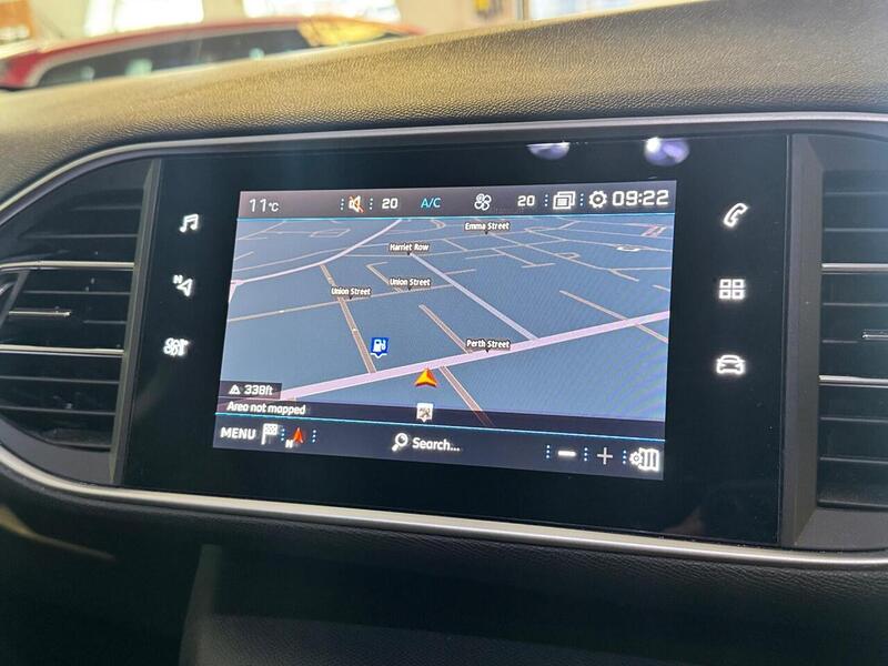 Peugeot 308 1.2 PureTech Allure Premium Euro 6 (s/s) 5dr - U213