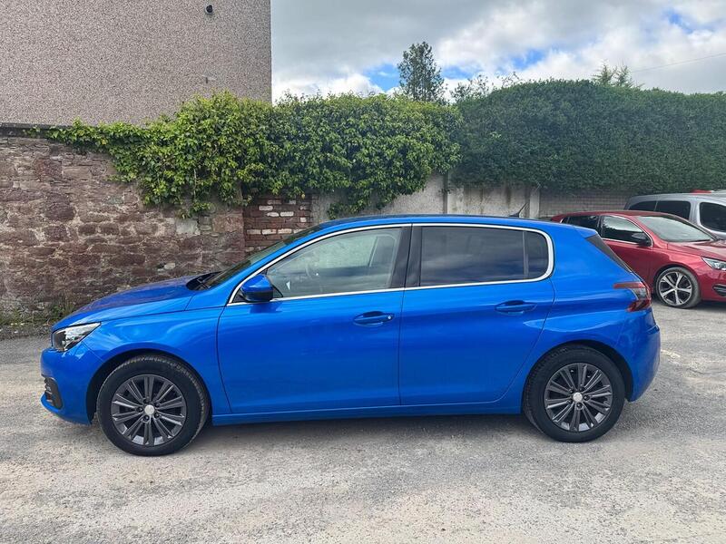 Peugeot 308 1.2 PureTech Allure Premium Euro 6 (s/s) 5dr - U213