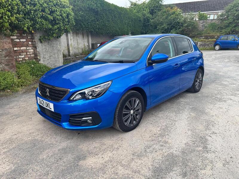 Peugeot 308 1.2 PureTech Allure Premium Euro 6 (s/s) 5dr - U213