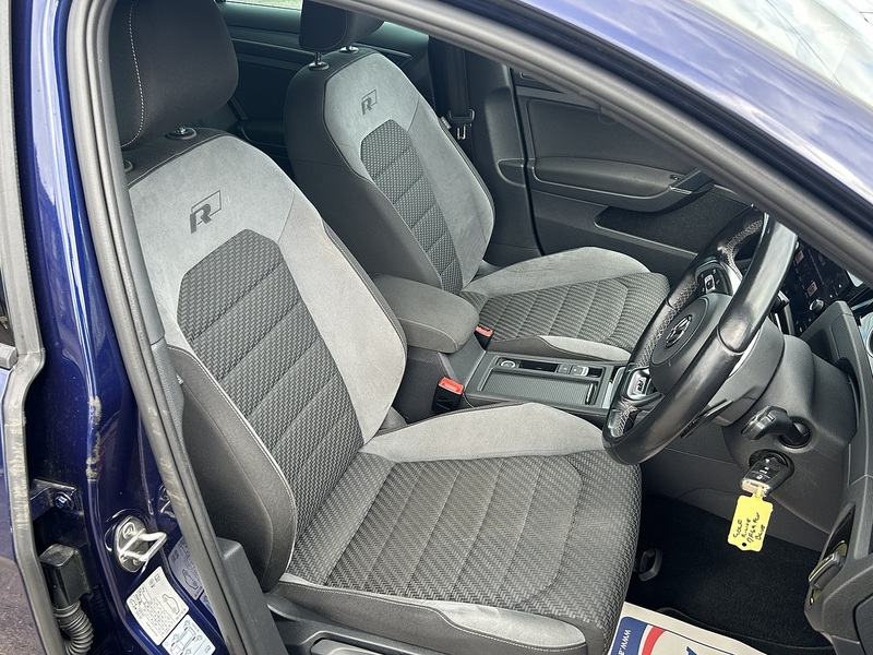 Volkswagen Golf 2.0 TDI R-Line Edition Hatchback 5dr Diesel DSG Euro 6 (s/s) (150 ps) - U217