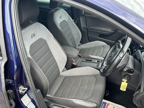 Volkswagen Golf 2.0 TDI R-Line Edition Hatchback 5dr Diesel DSG Euro 6 (s/s) (150 ps) - U217