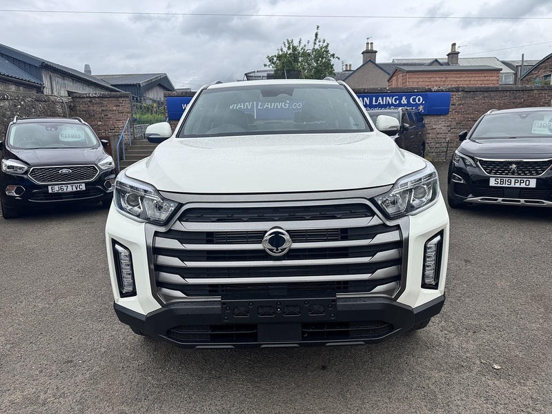KGM Musso 2.2D Rebel Pickup Double Cab 4dr Diesel Manual 4WD Euro 6 (202 ps) - U223