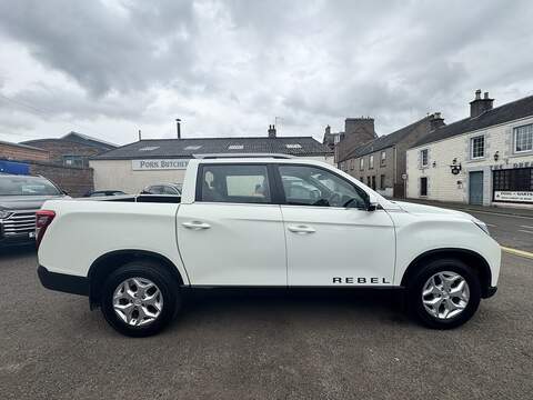 KGM Musso 2.2D Rebel Pickup Double Cab 4dr Diesel Manual 4WD Euro 6 (202 ps) - U223