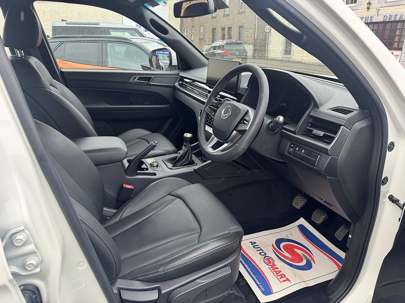 KGM Musso 2.2D Rebel Pickup Double Cab 4dr Diesel Manual 4WD Euro 6 (202 ps) - U223