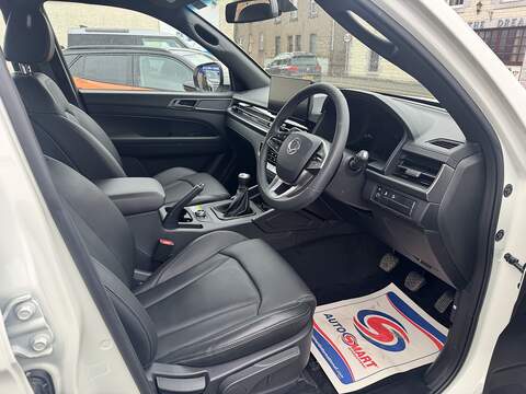 KGM Musso 2.2D Rebel Pickup Double Cab 4dr Diesel Manual 4WD Euro 6 (202 ps) - U223