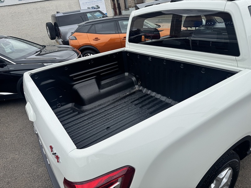KGM Musso 2.2D Rebel Pickup Double Cab 4dr Diesel Manual 4WD Euro 6 (202 ps) - U223