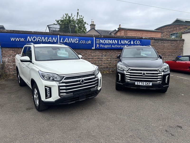 KGM Musso 2.2D Rebel Pickup Double Cab 4dr Diesel Manual 4WD Euro 6 (202 ps) - U223