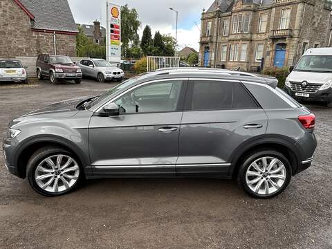 Volkswagen T-Roc 1.5 TSI GPF EVO SEL SUV 5dr Petrol Manual Euro 6 (s/s) (150 ps) - U224