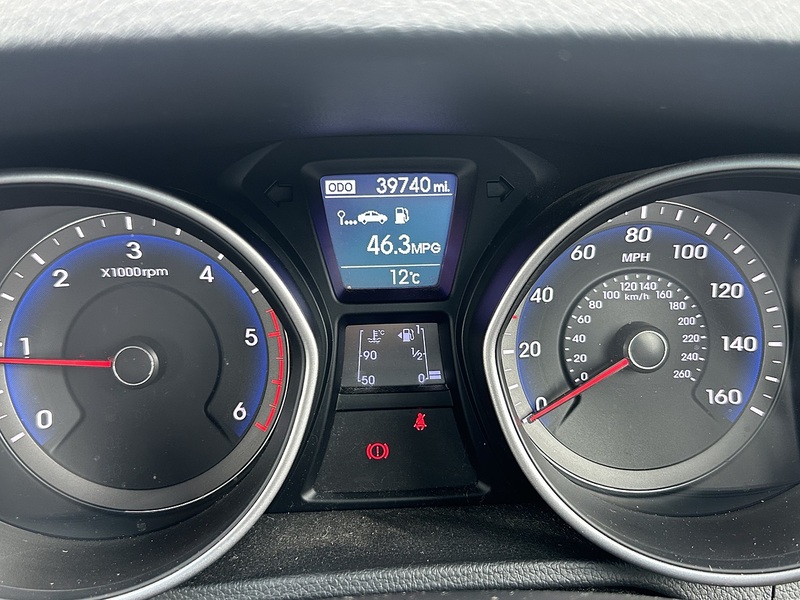 Hyundai i30 1.6 CRDi Blue Drive SE Hatchback 5dr Diesel Manual Euro 6 (s/s) (110 ps) - U227