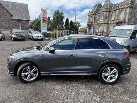 Audi Q3 2.0 TDI 35 S line SUV 5dr Diesel S Tronic Euro 6 (s/s) (150 ps) - U230